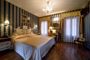 Отель Hotel Città Di Milano  Венеция